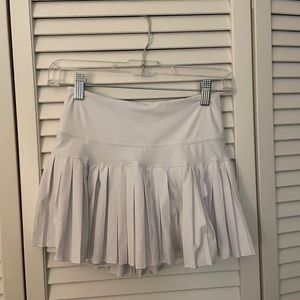 NWOT gold hinge tennis skirt size xs